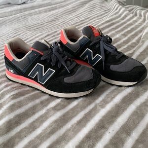 New Balance Womens Sneakers in Pink